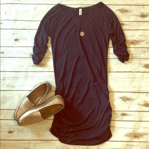 Medium, navy blue tunic